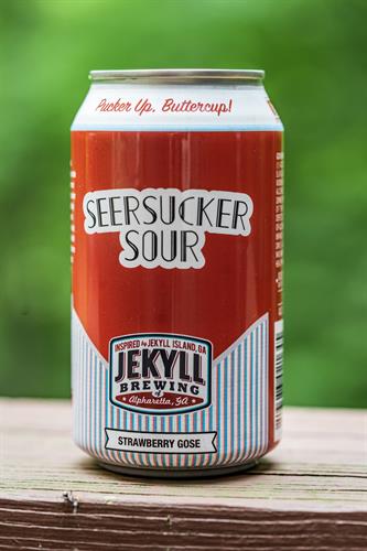 Beer can design for Jekyll Brewing.