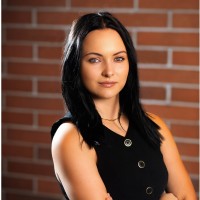Get To Know Emma Bay