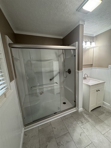 Gallery Image IMG_7892.jpeg