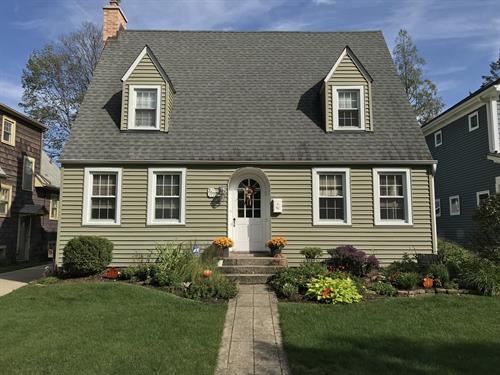 Cape Cod Roof Arlington Heights