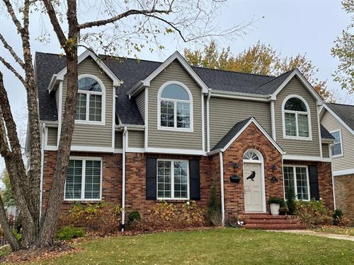 Roof, Gutters & Skylight Arlington Heights