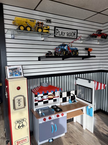 Gallery Image kids_area.jpeg