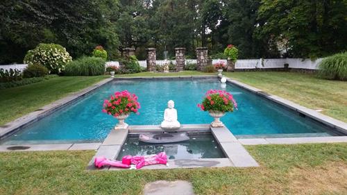 Gallery Image Myhw1-pool-1200x675-armonk-ny.jpg