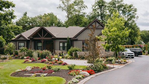 Gallery Image Custom_Scapes_and_Designs-64.jpg