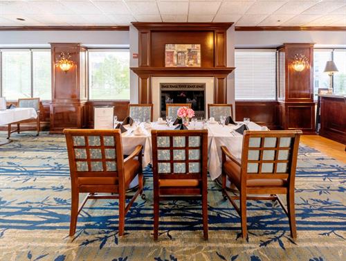Gallery Image 22-CLK-ILAL-Dining-140.jpg Gallery Image 22-CLK-ILAL-Dining-140.jpg