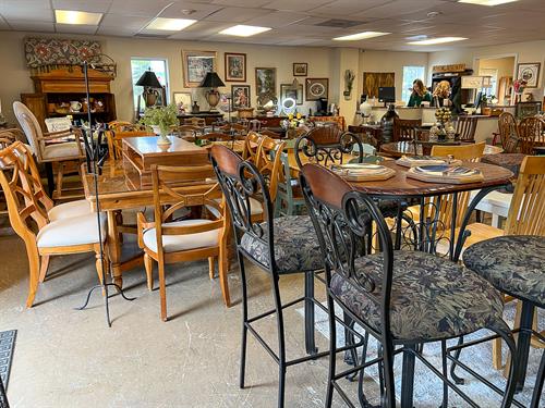 Shop for Kitchen and Dining Room including Dining Sets, Dining Chairs, Counter and Bar Height Tables and Stools, Hutches, Servers, Buffets, Storage Cabinets and Much More!