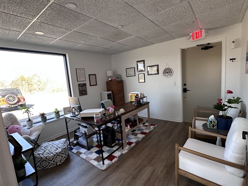 Gallery Image IMG_1869.jpeg