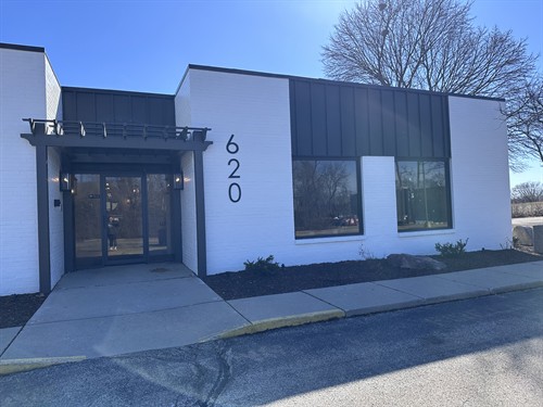 Gallery Image IMG_1874.jpeg