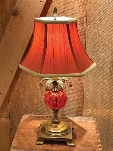 Gallery Image Image_Social_WoodLamp.jpg