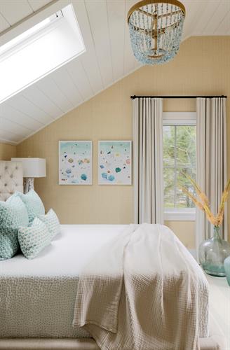 Gallery Image Saltwater_Home_Interior_Design_Kennebunkport_Maine__at_Heidi_Kirn_Photography_1X4A6494_C_Heidi_Kirn_Photography__35.JPG