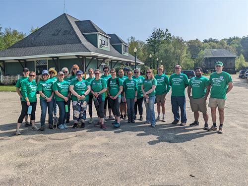 Gallery Image Group_shot_X3_at_Seashore_Trolley_Museum_day_of_Caring_May_23_2023.jpg