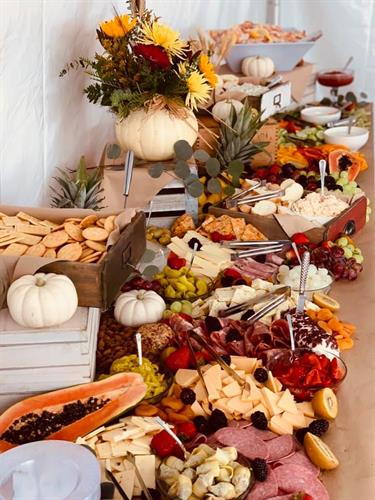 Gallery Image Grazing_Table_2.jpg