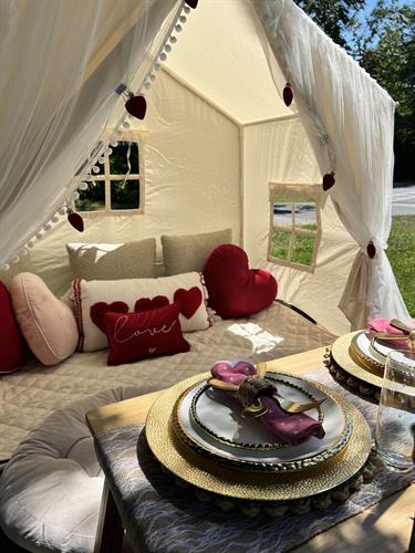 Gallery Image Love_PIcnic_.jpeg