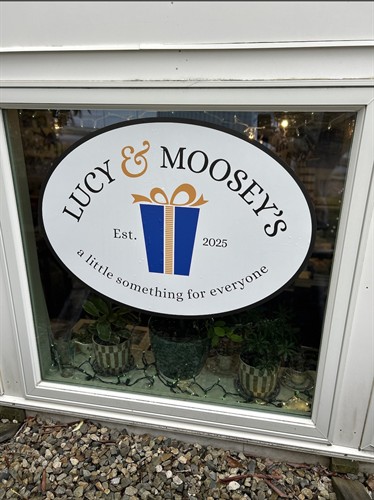 Welcome to Lucy & Moosey's Gifts - Kennebunk's Hidden Gem