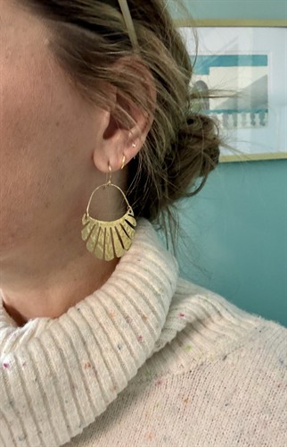 Fluff Hardware Freya earrings in jewelers brass