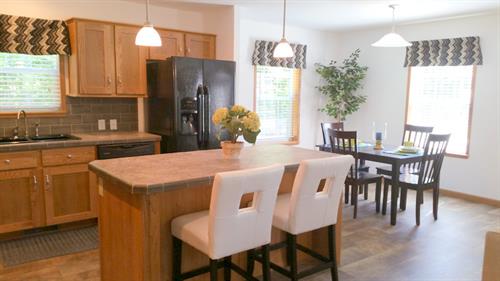 Gallery Image 4-Kitchen_and_Dining_Area.jpg