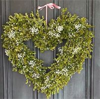 Harkness Edwards Vineyards: Valentine's Boxwood Wreath Workshop