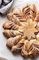 Harkness Edwards Vineyards: Snowflake Pastry Braid Making Class