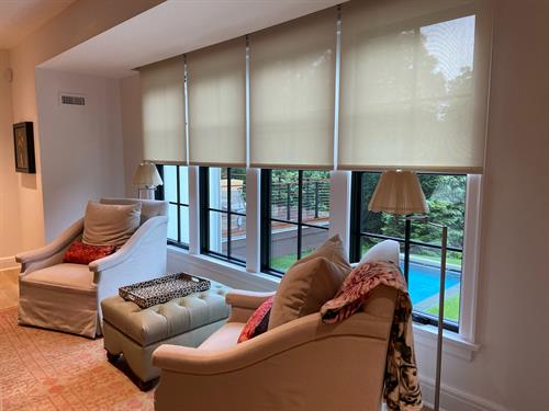 Gallery Image Motorized_Shades_Automation.JPEG