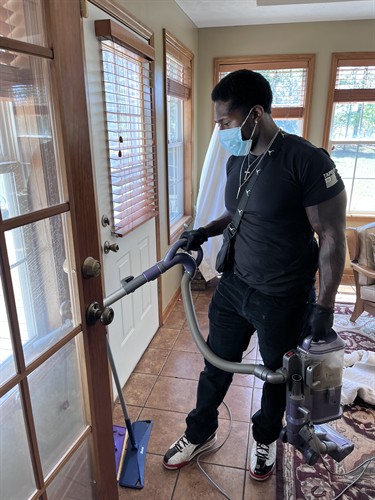 Gallery Image IMG_3810.jpeg