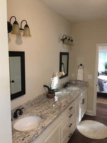 Gallery Image IMG_7219.jpeg