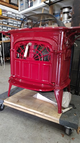We work on all heating appliances: wood, pellet and gas, and fireplaces