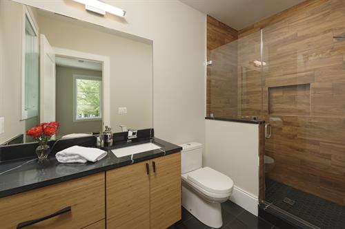 Gallery Image Meridian_Homes_-_Bathroom_Custom_Home_3.jpg Gallery Image Meridian_Homes_-_Bathroom_Custom_Home_3.jpg