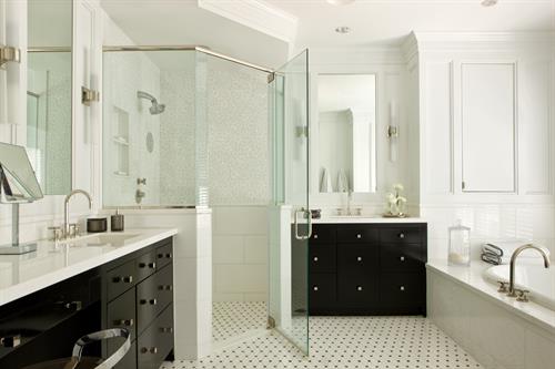 Gallery Image Meridian_Homes_-_Bathroom_Remodel_1.jpg Gallery Image Meridian_Homes_-_Bathroom_Remodel_1.jpg