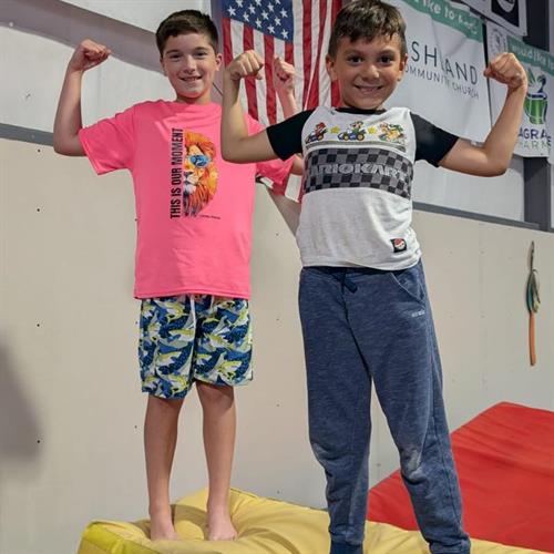 Strong Ninja Warriors