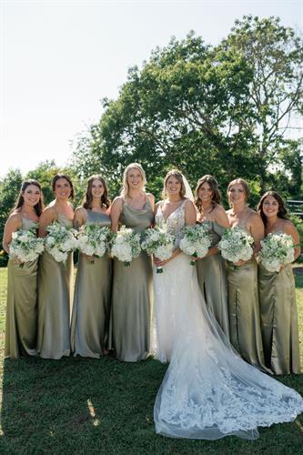 Gallery Image GwenandBrian-weddingdaybyAshleyTeresa-27.jpg