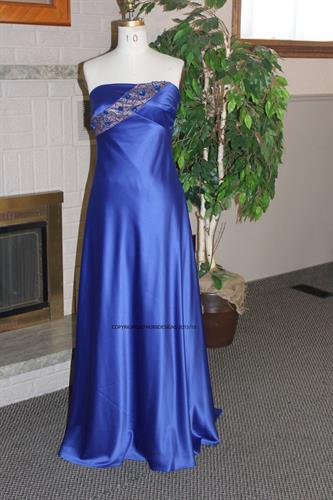 Evening gown with beading embelishment