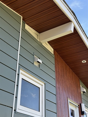 Lux Soffit