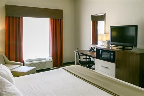 Gallery Image Holiday_Inn_Express_and_Suites_006.jpg