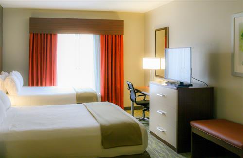 Gallery Image Holiday_Inn_Express_and_Suites_015.jpg