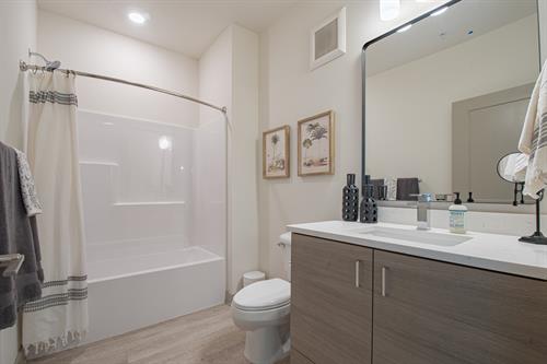 Guest Bathroom | Northport | Traverse City Apartments