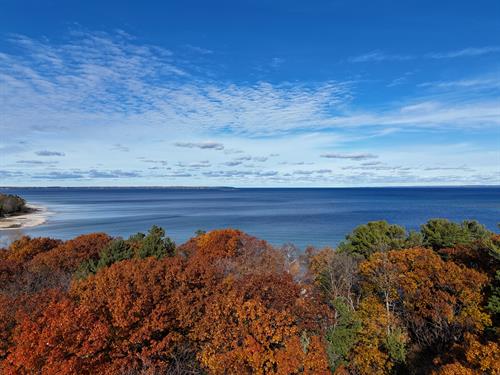 Gallery Image Ingalls_Bay_Omena_Sander_Scott_Beachfront_Expert.JPG