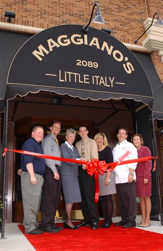 Grand opening event management for Maggiano's Little Italy restaurant.