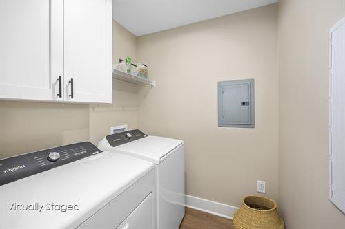 Gallery Image 11_-Laundryroom.jpg