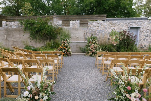Gallery Image CaseyandAlicia-9446.jpg