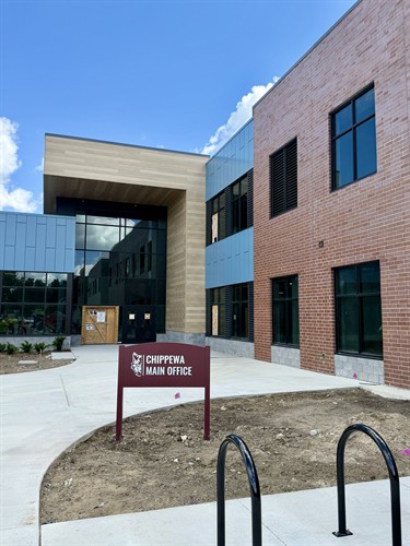 Gallery Image OPS_MS_Entrance.jpg