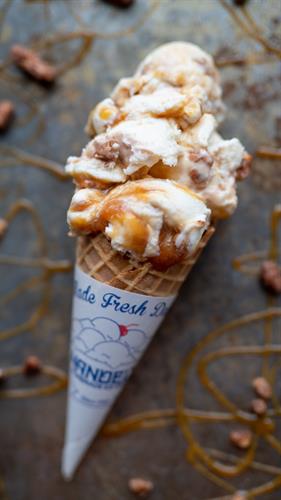 Gallery Image Praline_Pecan_lift_off.JPEG