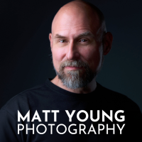 Are Real Headshots Still Important In The Age Of AI?