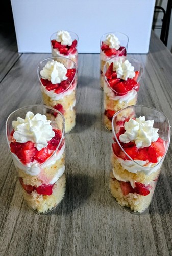 Strawberry Yellow Cake Shooters