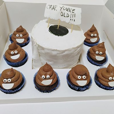 Bento Box Cake and Cupcakes - Chocolate