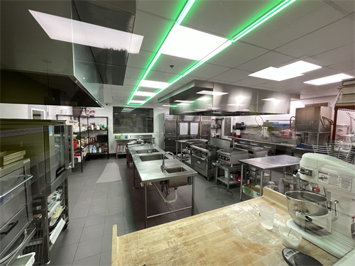 Gallery Image NEW_kitchen.png
