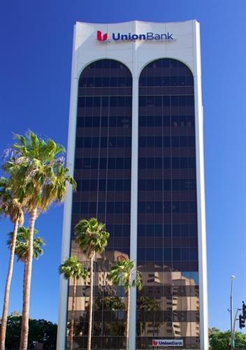 400 Oceangate (Union Bank Building)