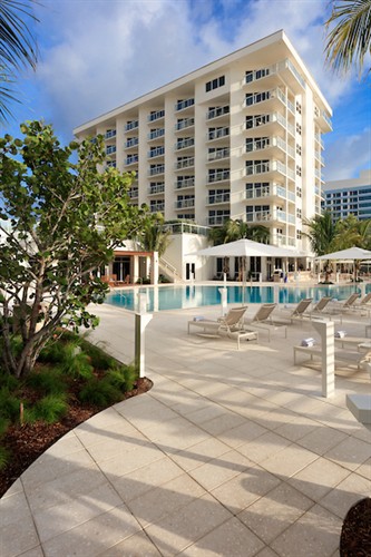 Pool Marriott Pompano Beach