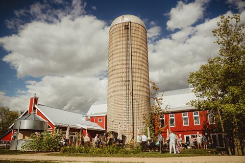 Gallery Image Barn-Patio.jpg