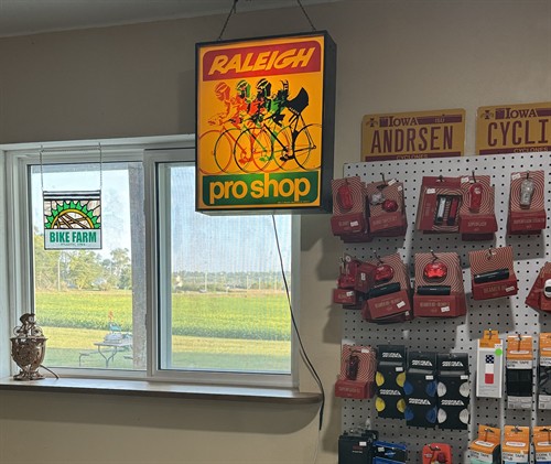 Gallery Image IMG_7976.jpeg