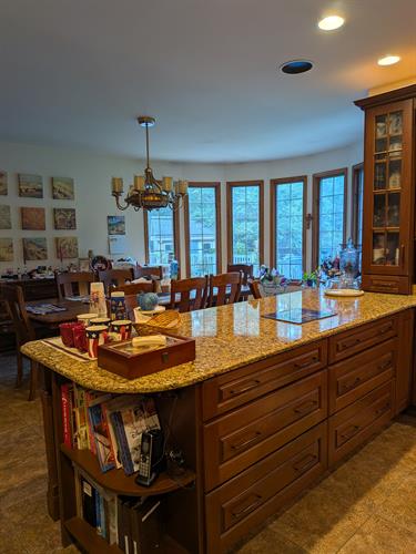 Gallery Image PXL_20250903_192741702.jpg